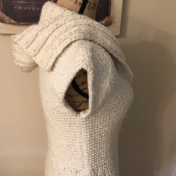 ☮️Free People Long Sweater - Picture 2 of 7